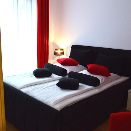 Katania Moxy Te&Am Cracow Apartman Krakkó Kültér fotó