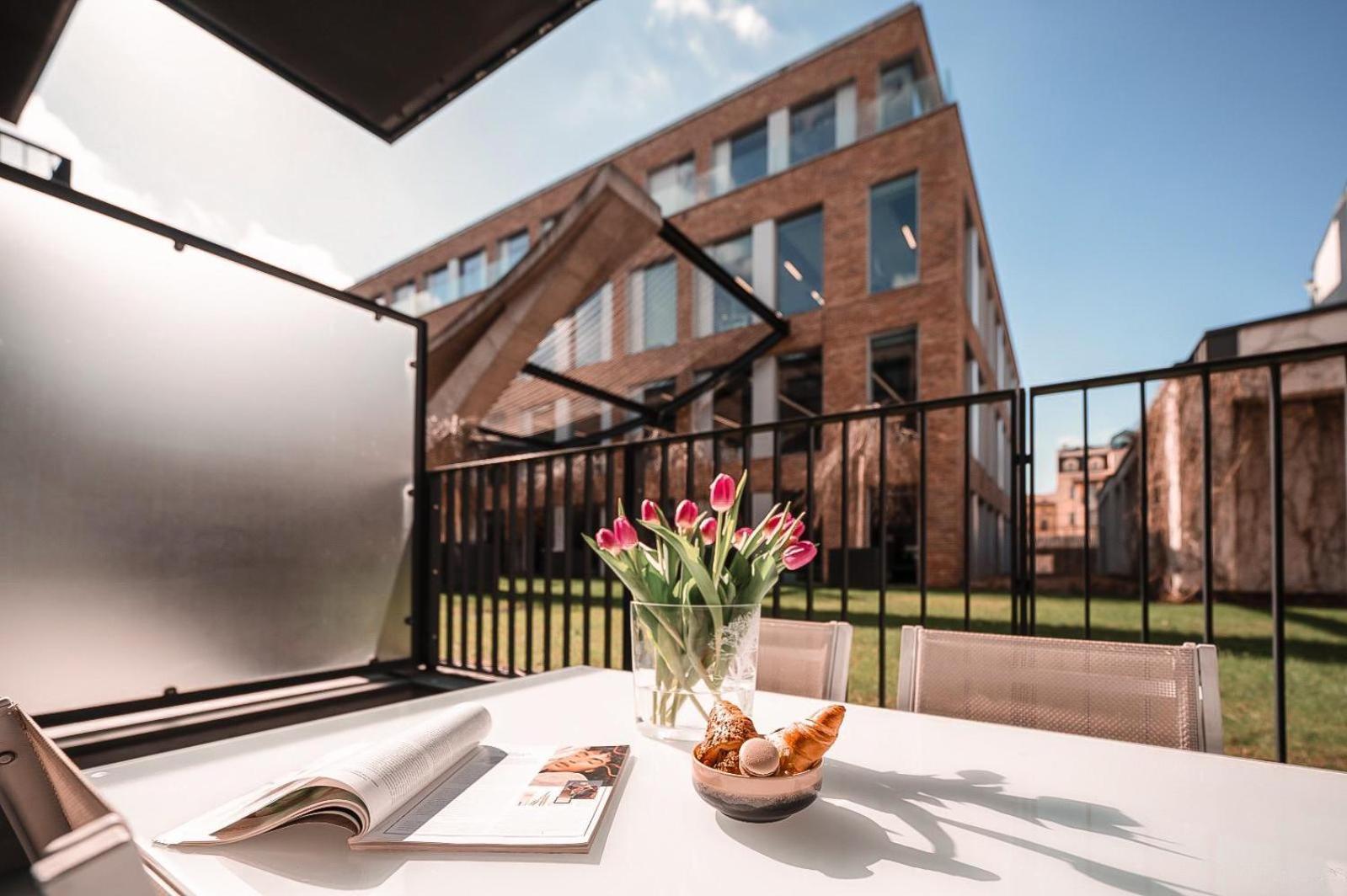 Katania Moxy Te&Am Cracow Apartman Krakkó Kültér fotó